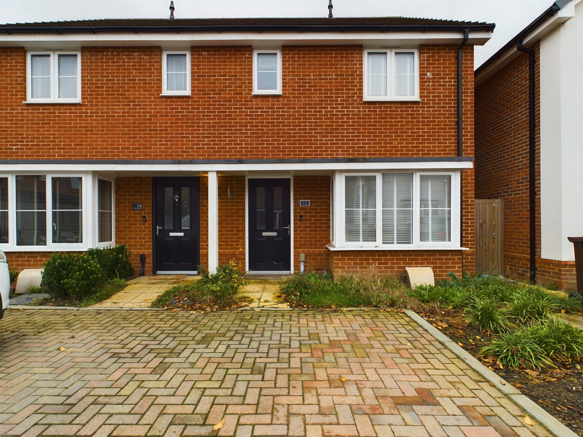 3 bed house to rent in Lytham Close, Chatham, ME5 