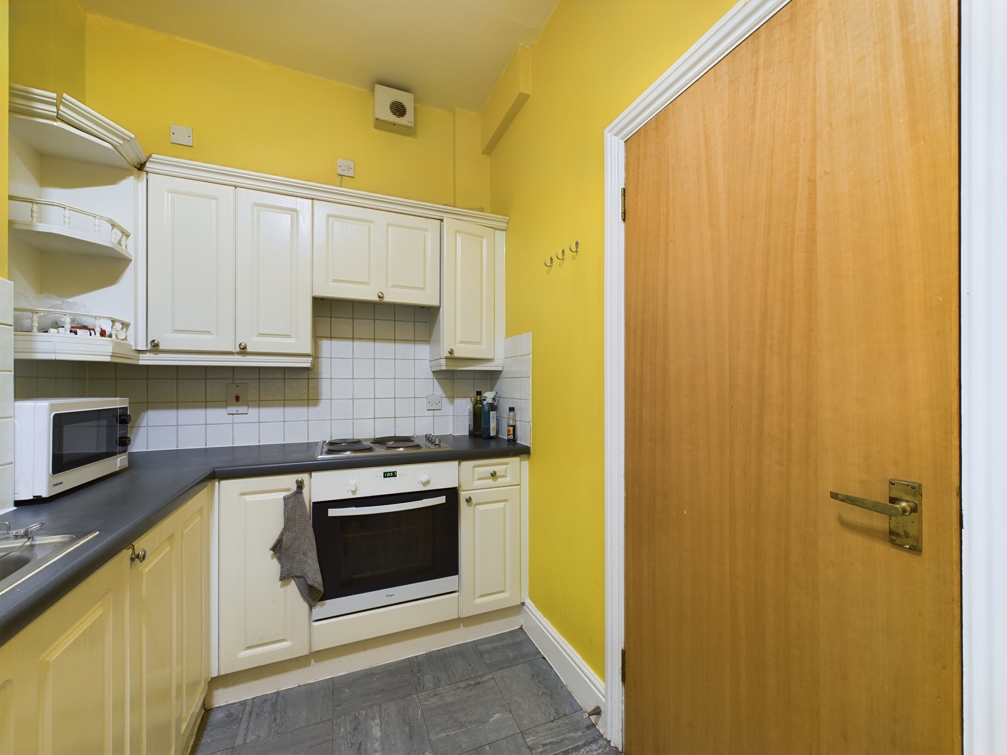 1 bed flat to rent in Slipway House, London  - Property Image 9