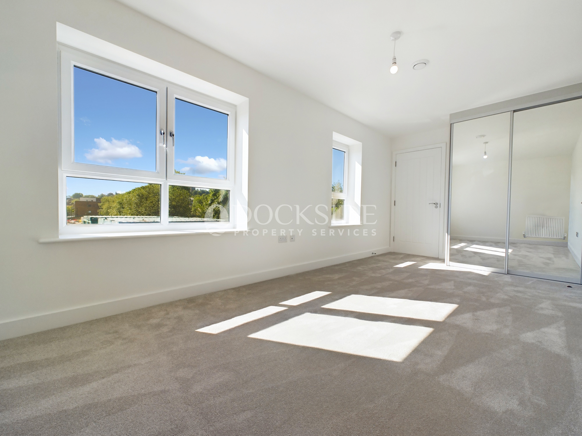 2 bed to rent in Furrells Road, Rochester  - Property Image 4