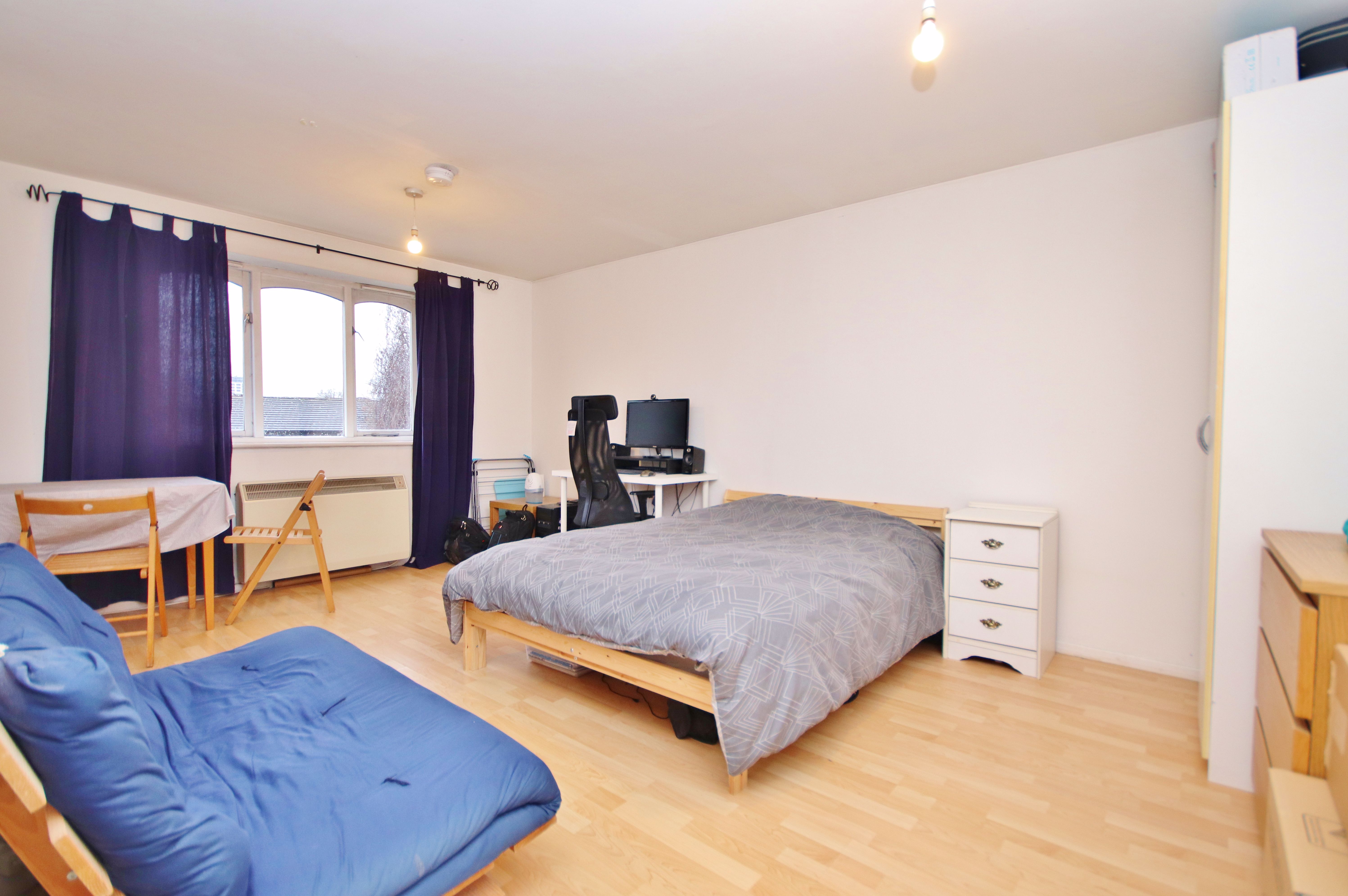 1 bed to rent in Telegraph Place, London, E14 