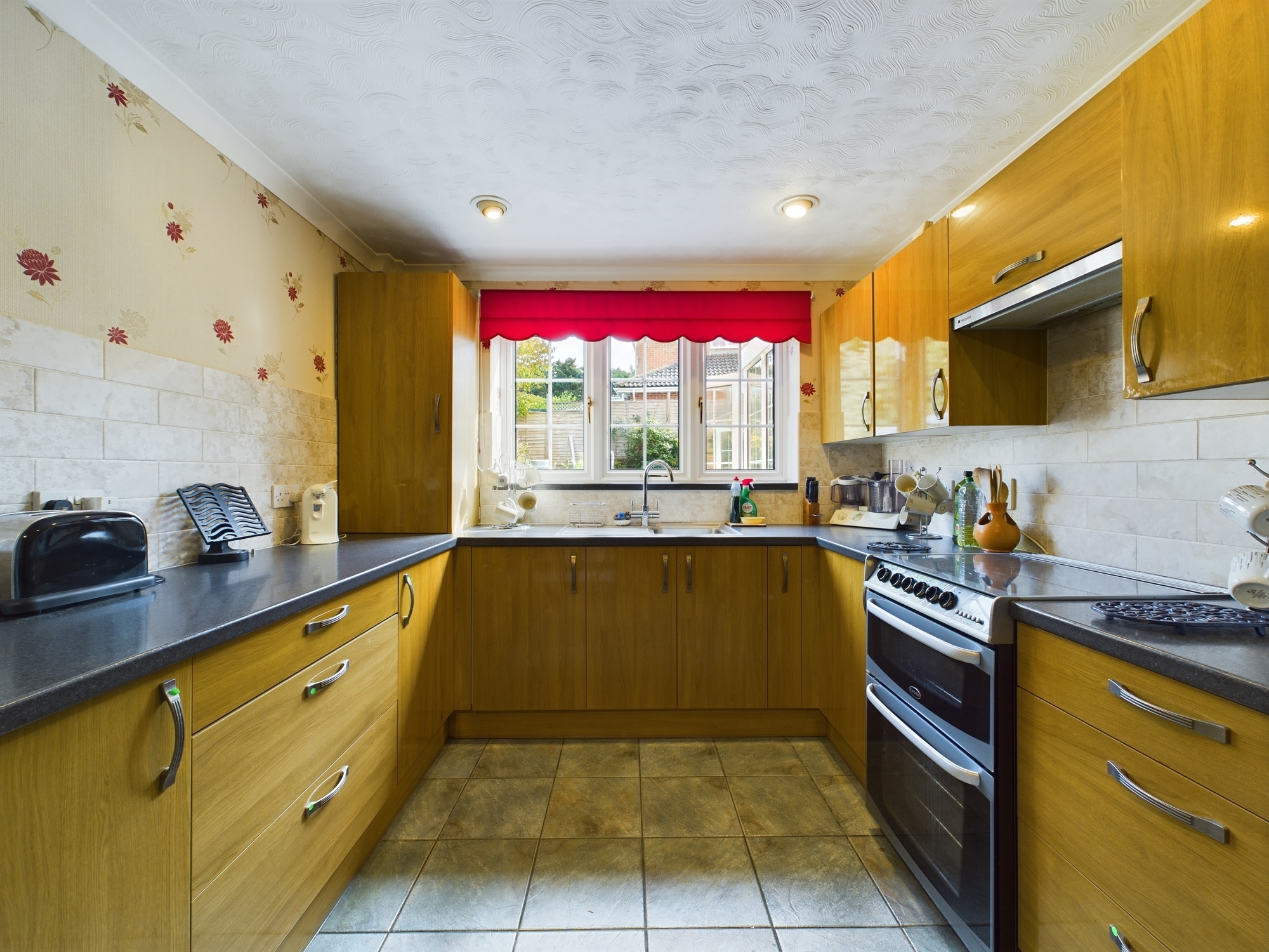 3 bed house for sale in Fielding Drive, Aylesford 5