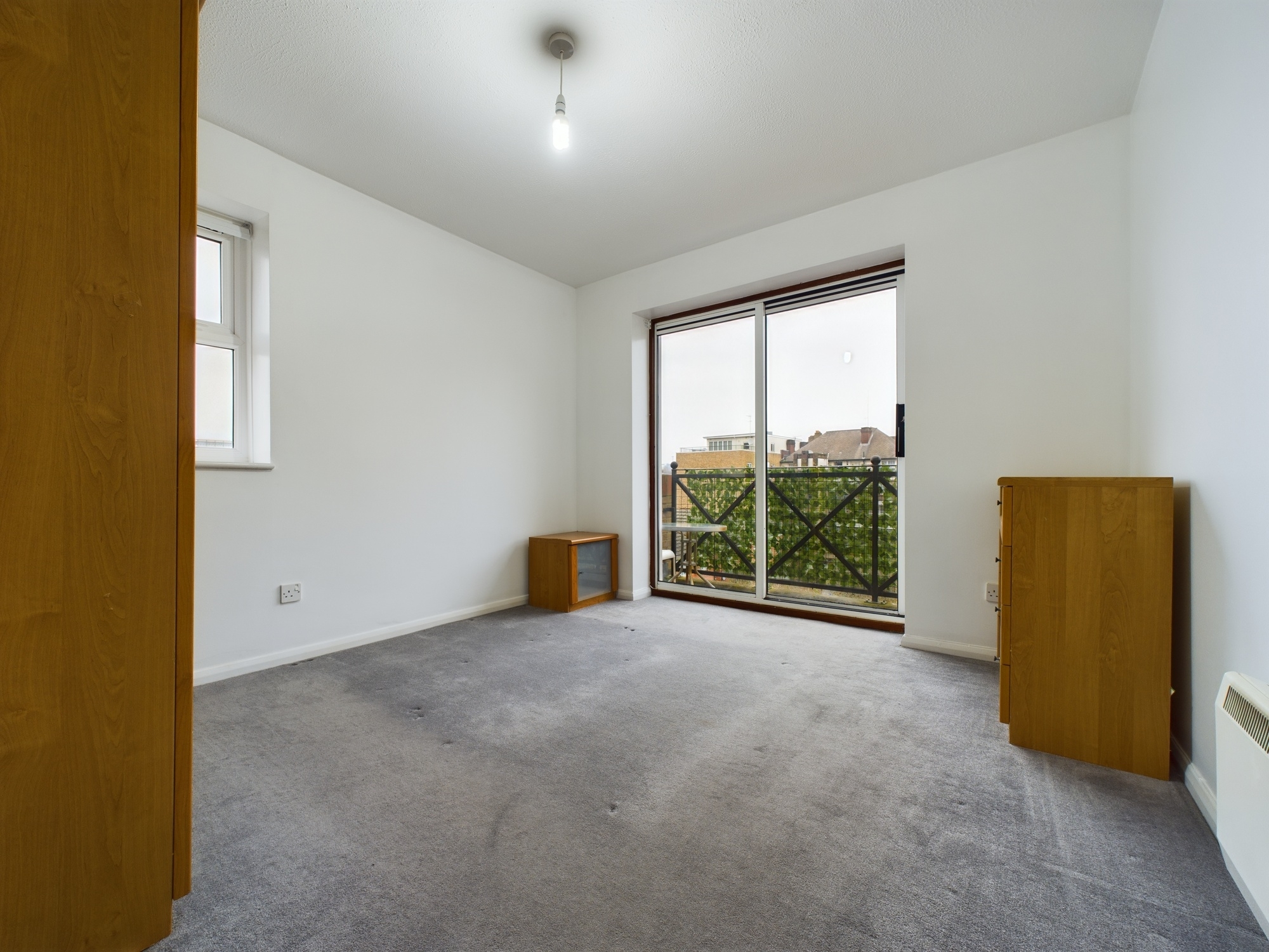 2 bed flat to rent in Stoneyard Lane, London  - Property Image 3