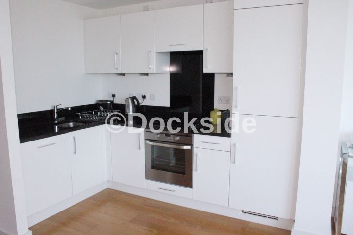 2 bed to rent in Dock Head Road, Chatham Maritime - Property Image 1