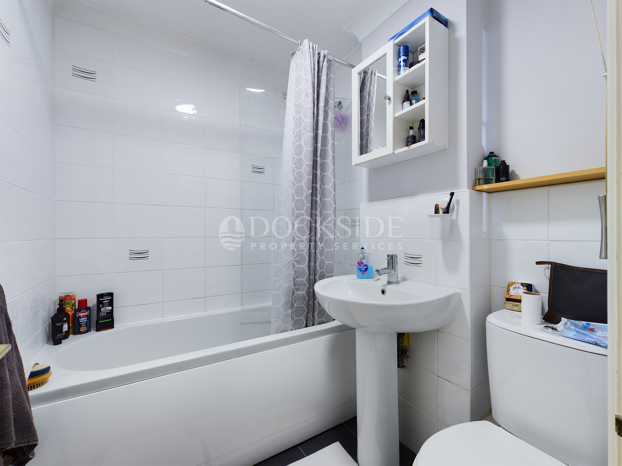 To rent in St. Margarets Street, Rochester  - Property Image 5