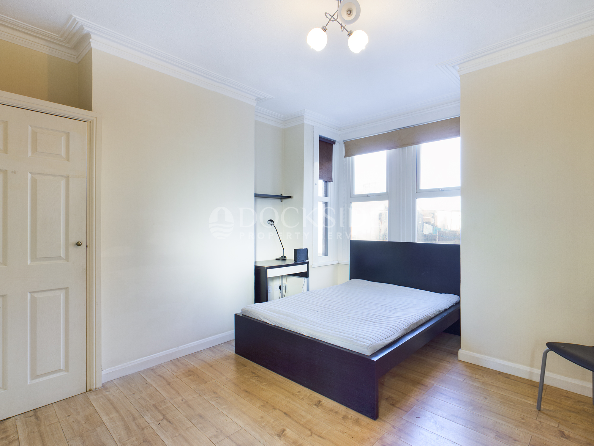 5 bed house to rent in Milner Road, Gillingham 2