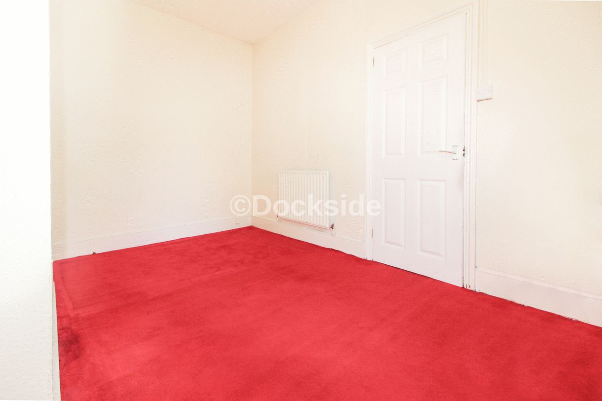 1 bed flat to rent in Luton Road, Chatham  - Property Image 7