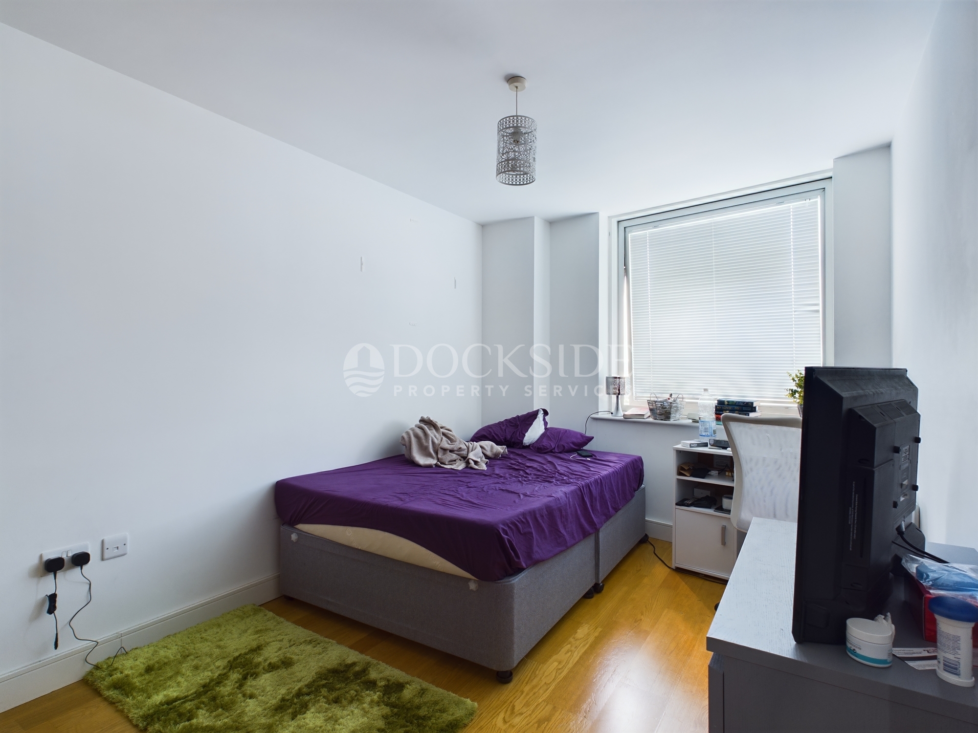 1 bed for sale in Dock Head Road, Chatham Maritime  - Property Image 3