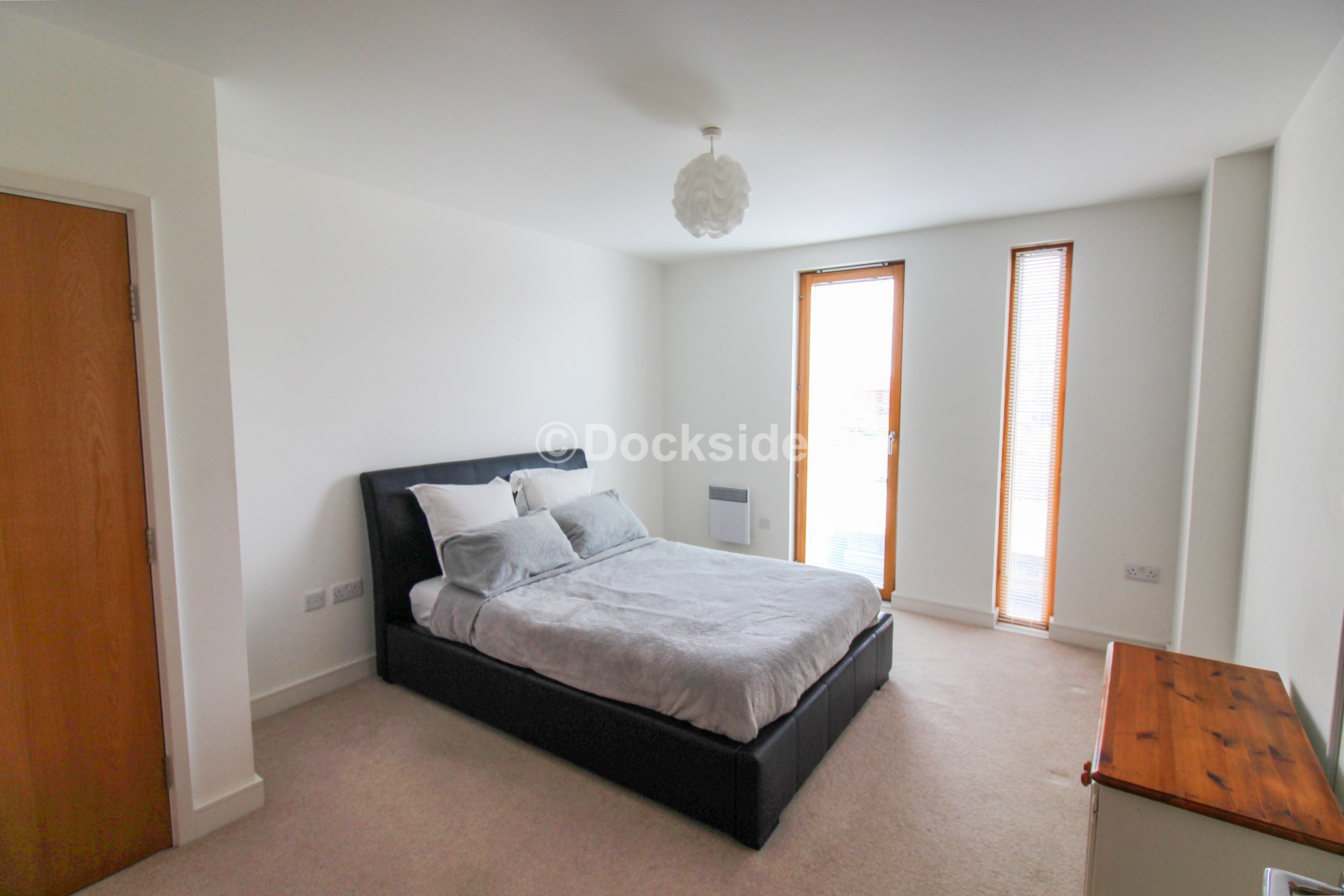 2 bed to rent in Dock Head Road, Chatham 4
