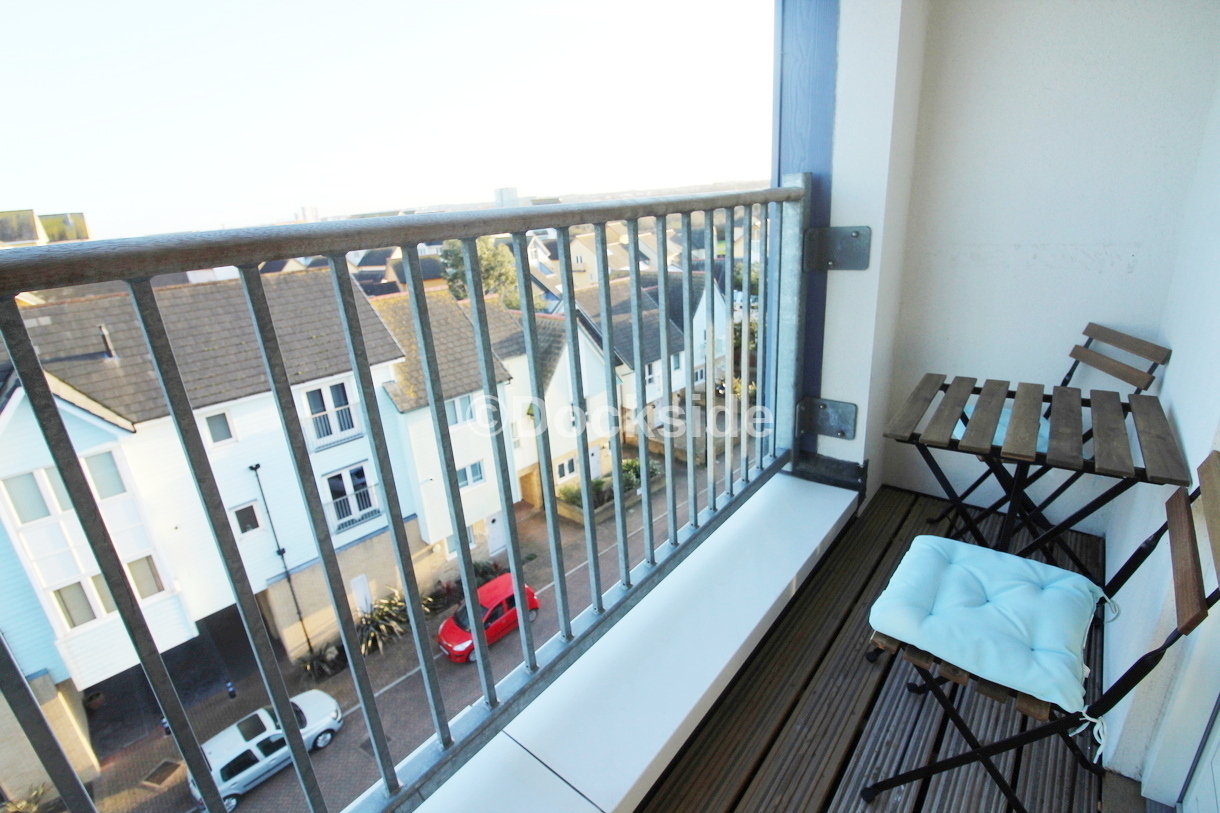 1 bed to rent in Dunlin Drive, Chatham Maritime 7