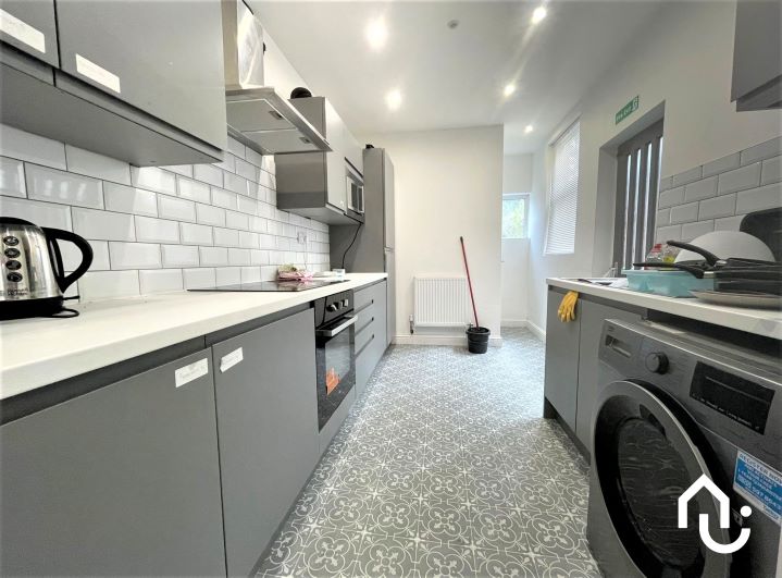 2 bed studio flat to rent in Geraldine Road, South Yardley  - Property Image 3