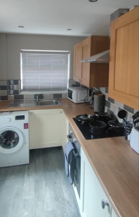 1 bed studio flat to rent in Prince Street, Burnley  - Property Image 5