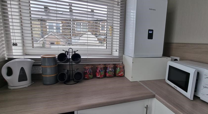 Single Male or Female Room to rent in Burnley 5