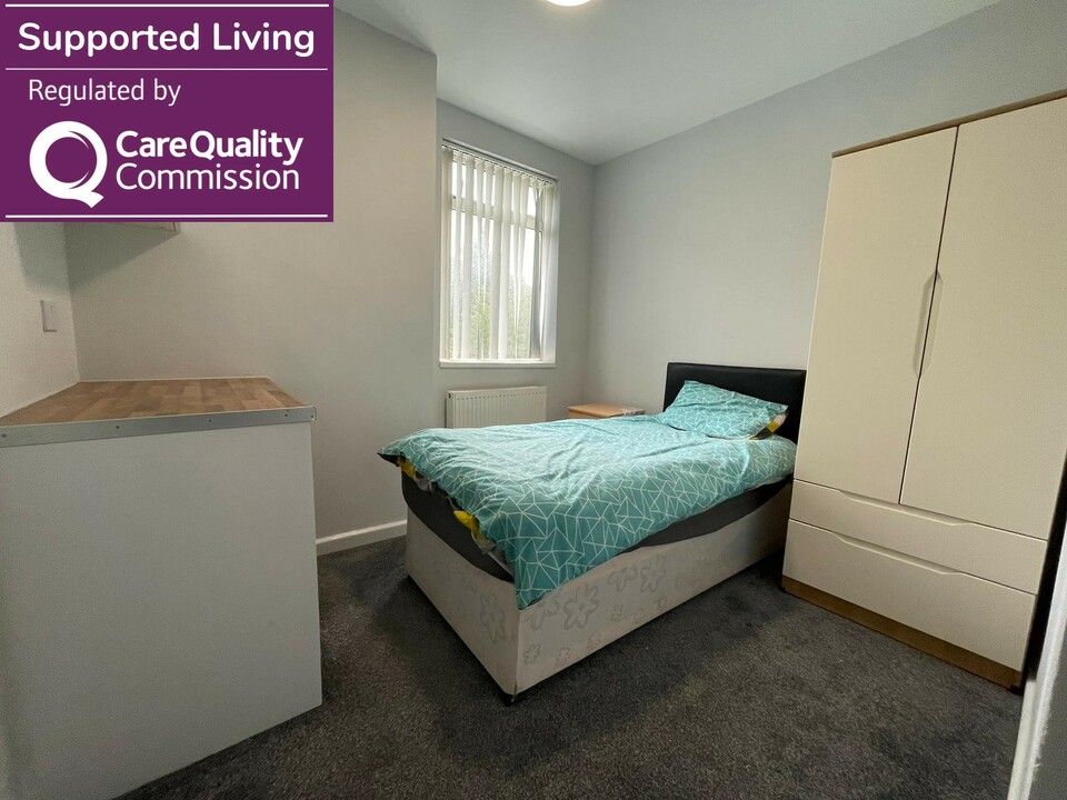 Single CQC Registered Room to rent in Acocks Green 0