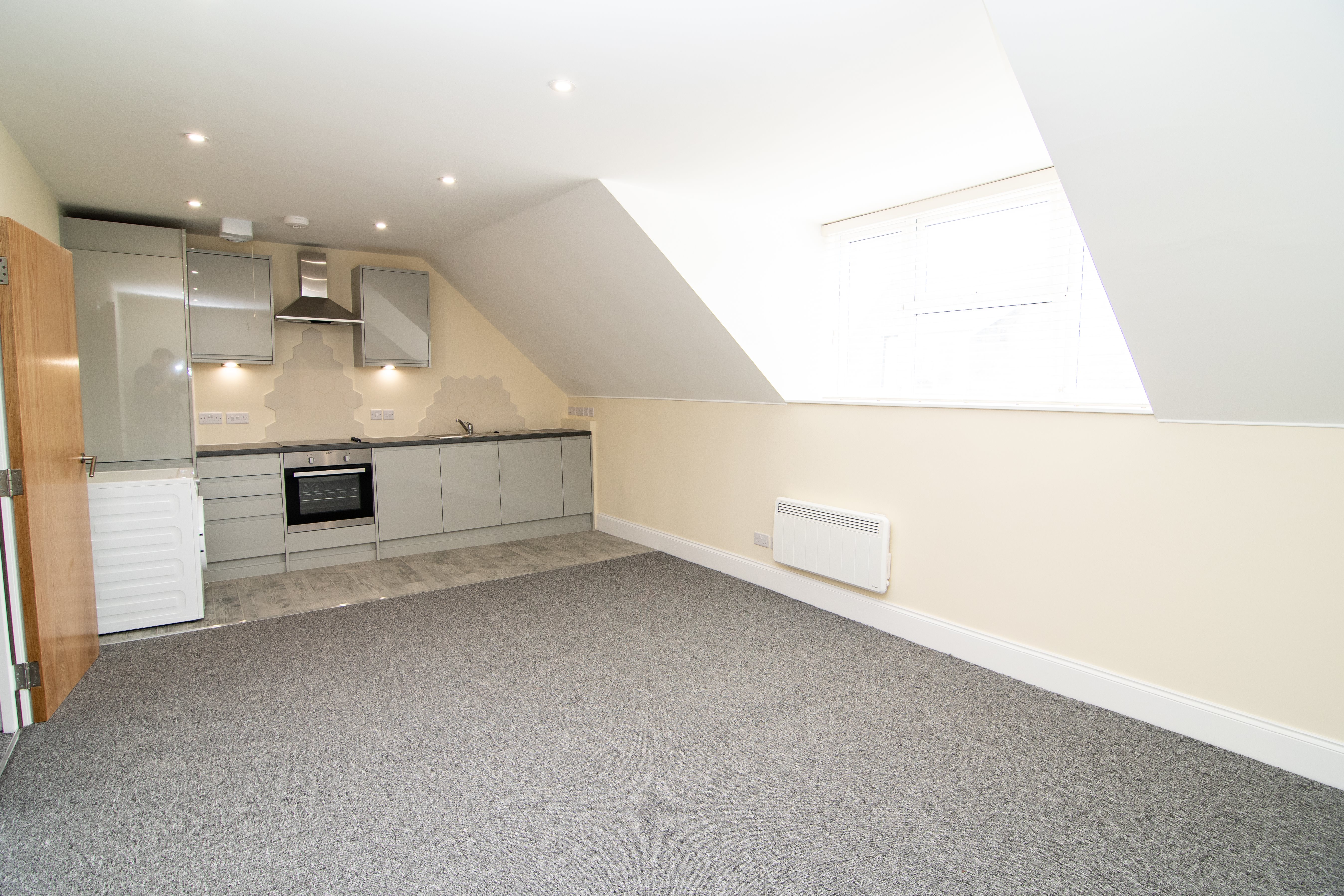 1 bed flat to rent in Verulam Place, BH1 