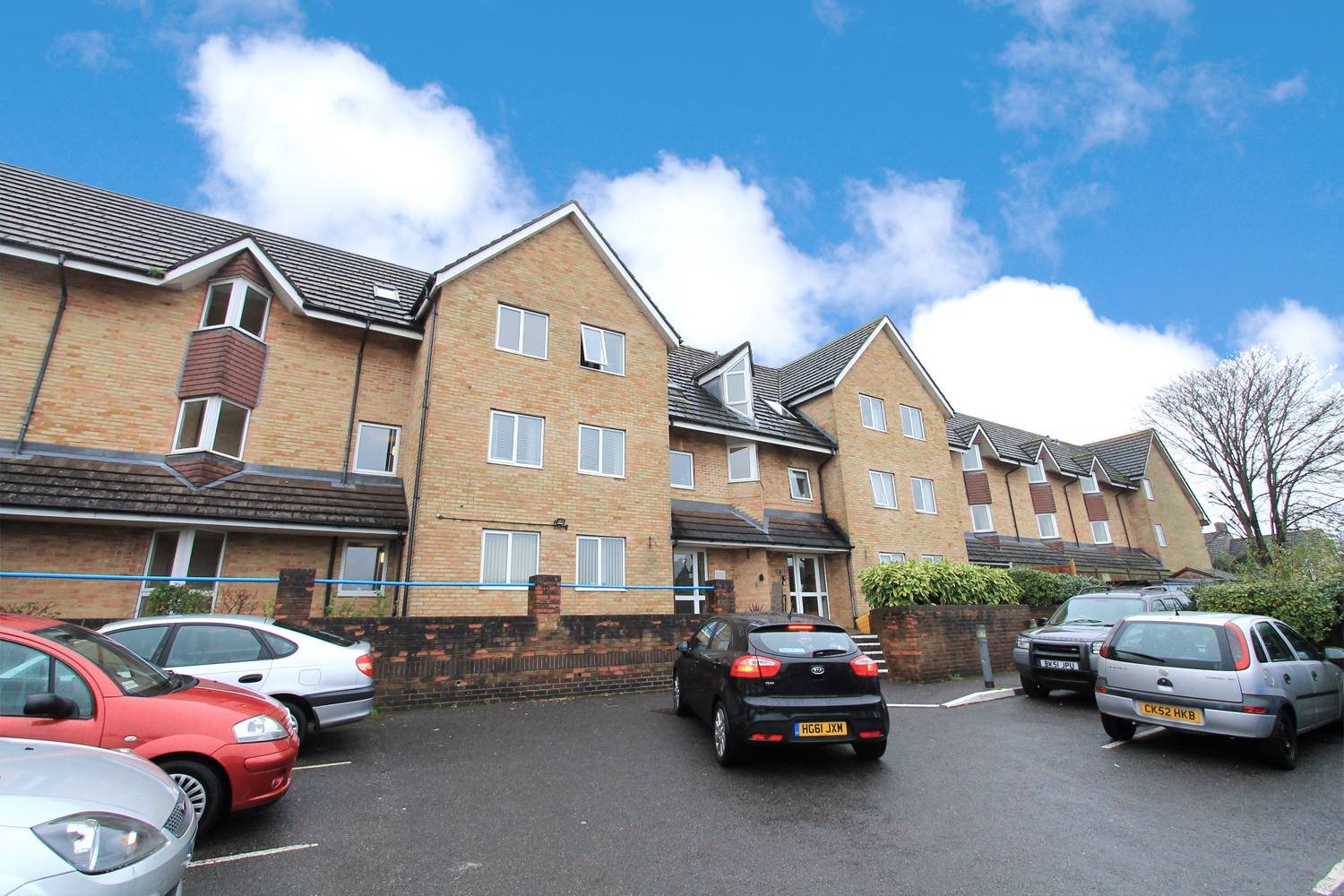 1 bed retirement property to rent in Sunnyhill Road, Parkstone, BH12