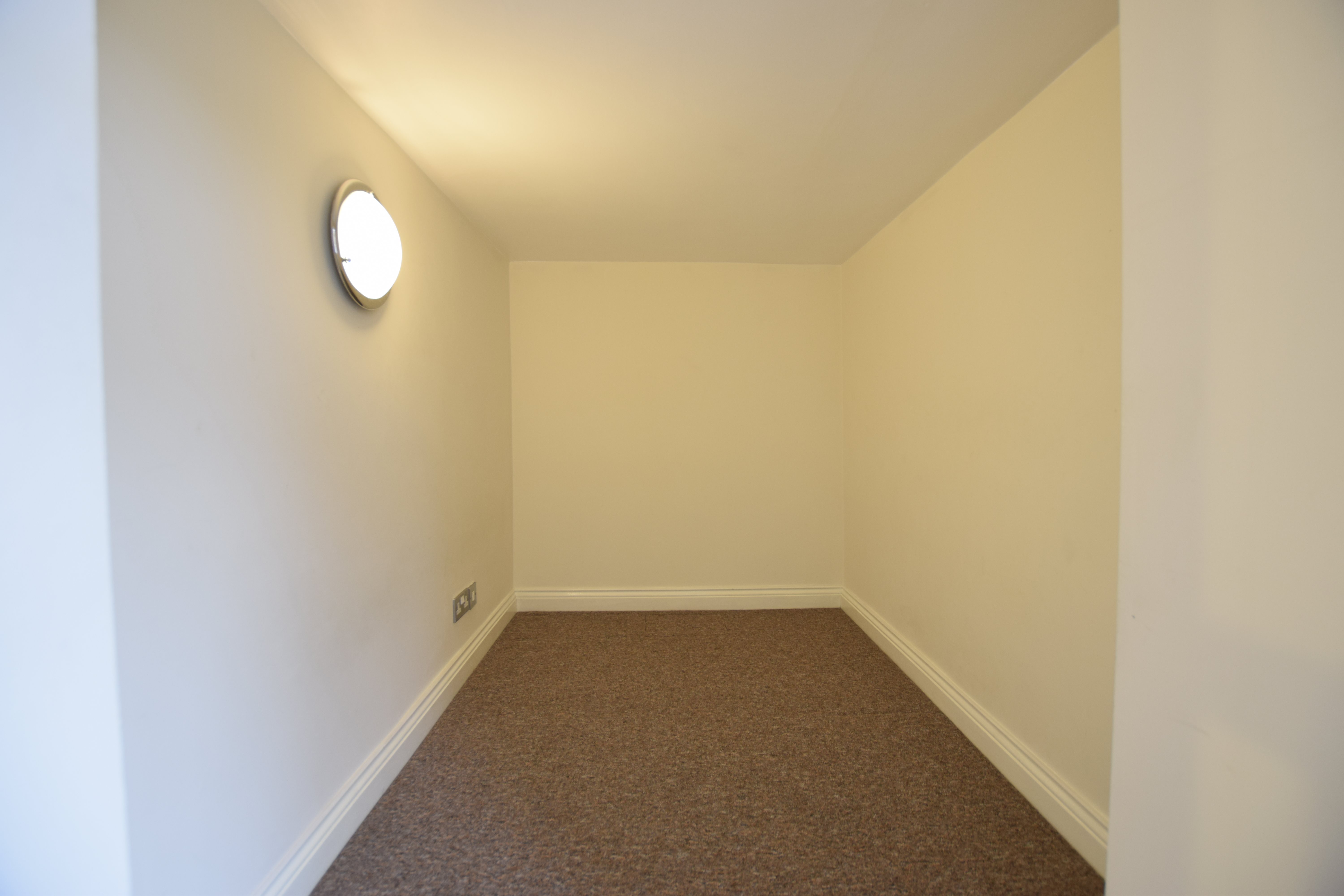 2 bed flat for sale in 57 Christchurch Road, Bournemouth  - Property Image 13