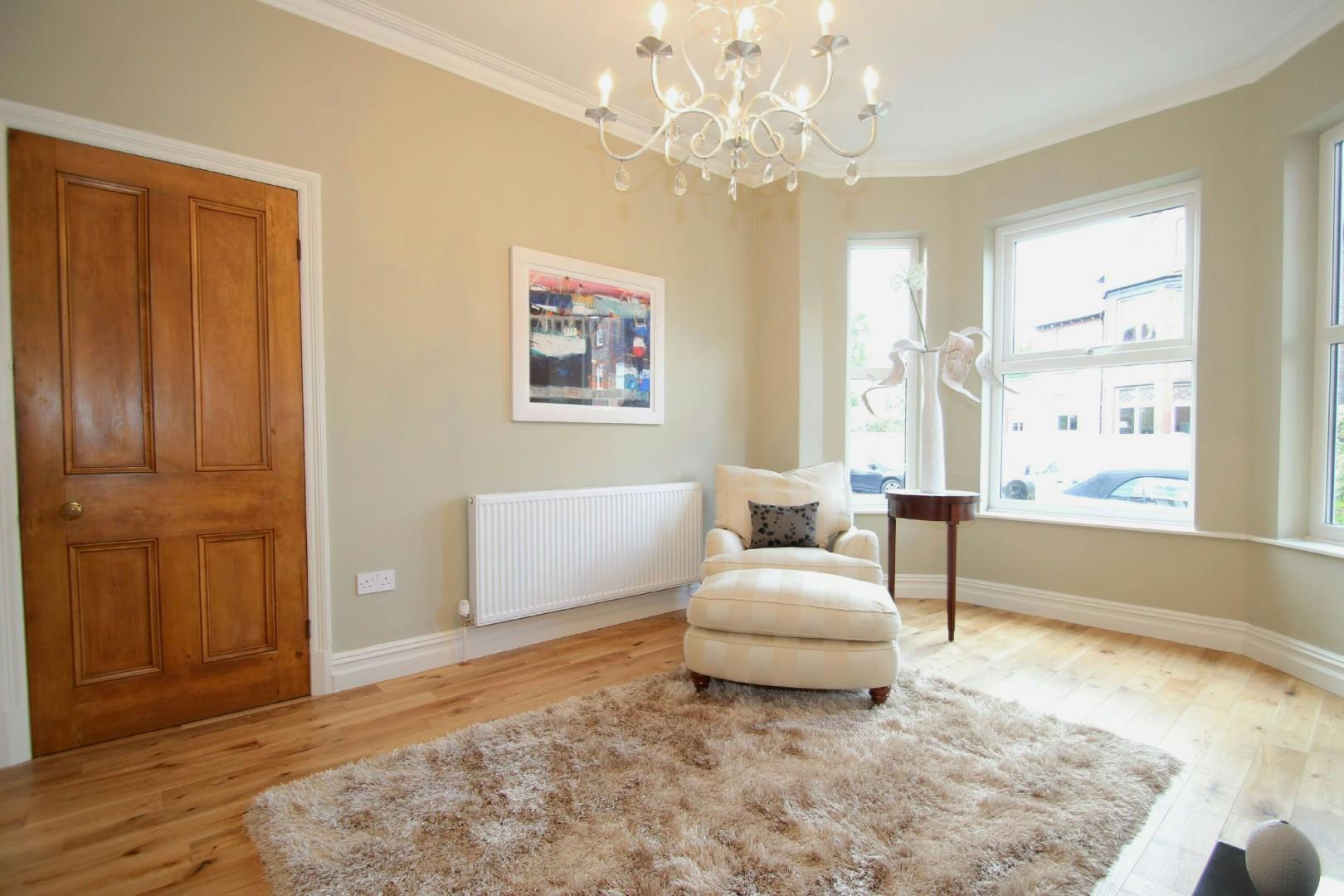 4 bed terraced house to rent in Hawthorn Road, Hale  - Property Image 3