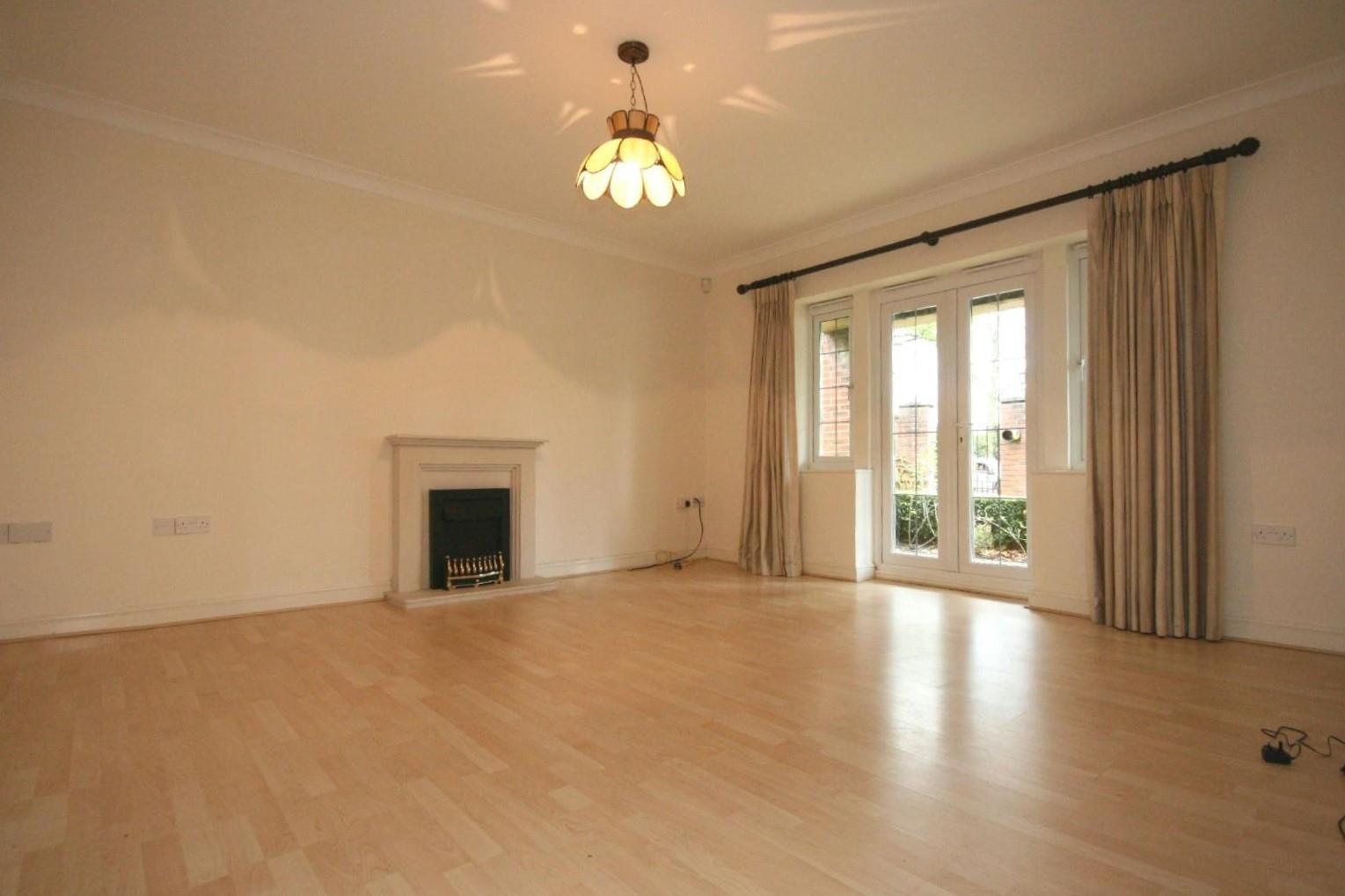 2 bed apartment to rent in The Greens, 438 Hale Road, Hale Barns  - Property Image 7