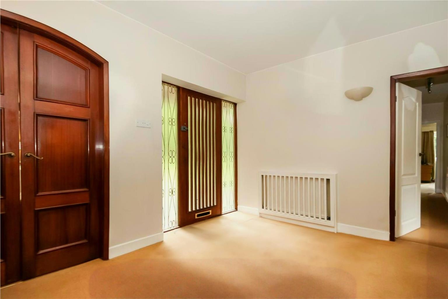 2 bed apartment to rent in Suffolk Road, Altrincham  - Property Image 3