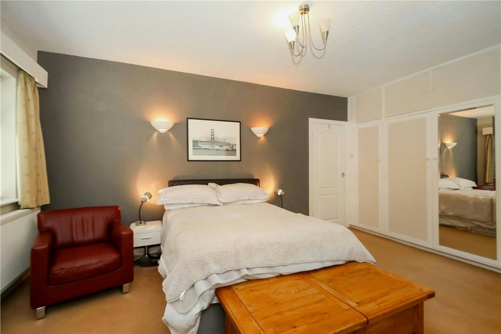 2 bed apartment to rent in Suffolk Road, Altrincham  - Property Image 9