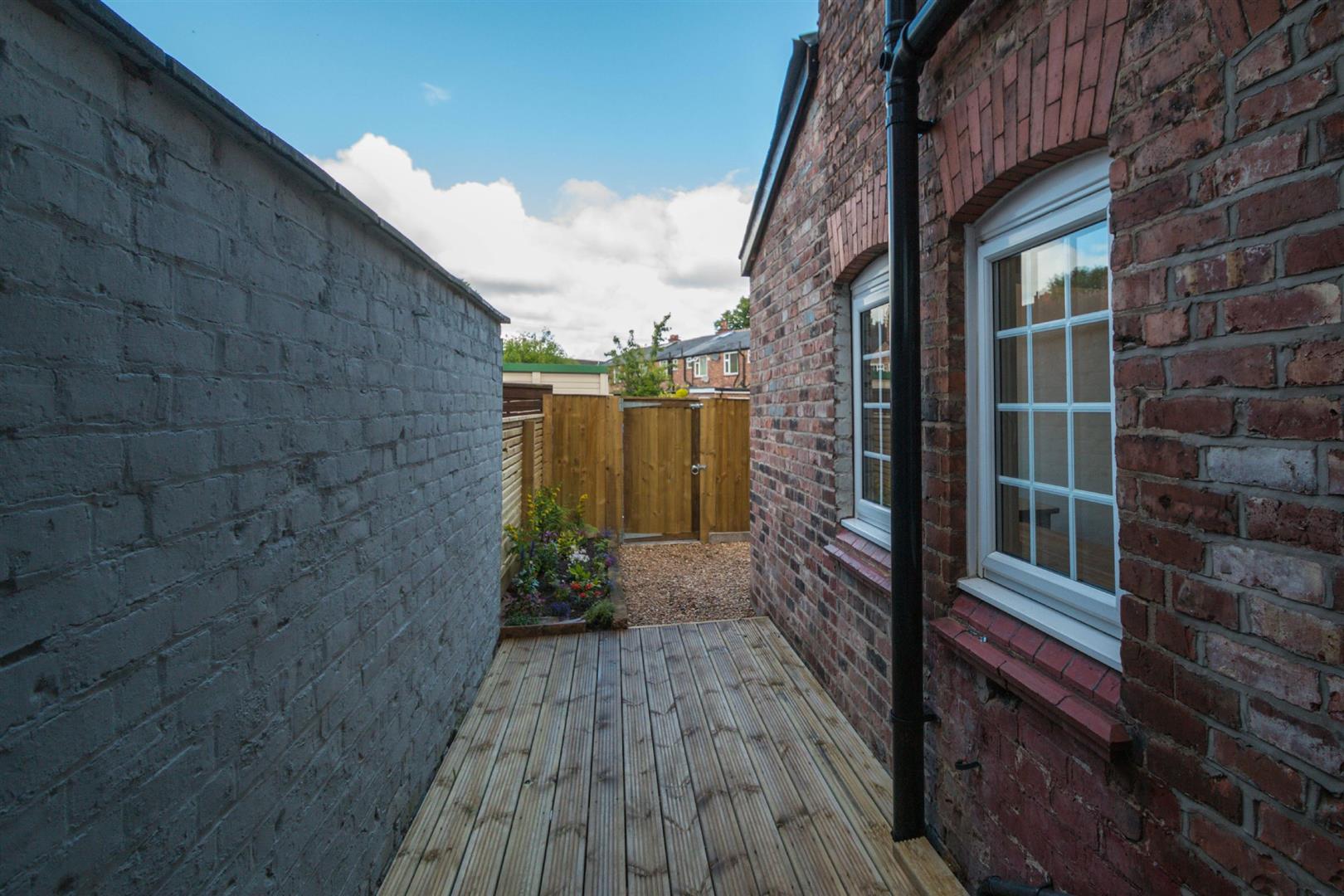 3 bed terraced house to rent in Weldon Road, Altrincham  - Property Image 19