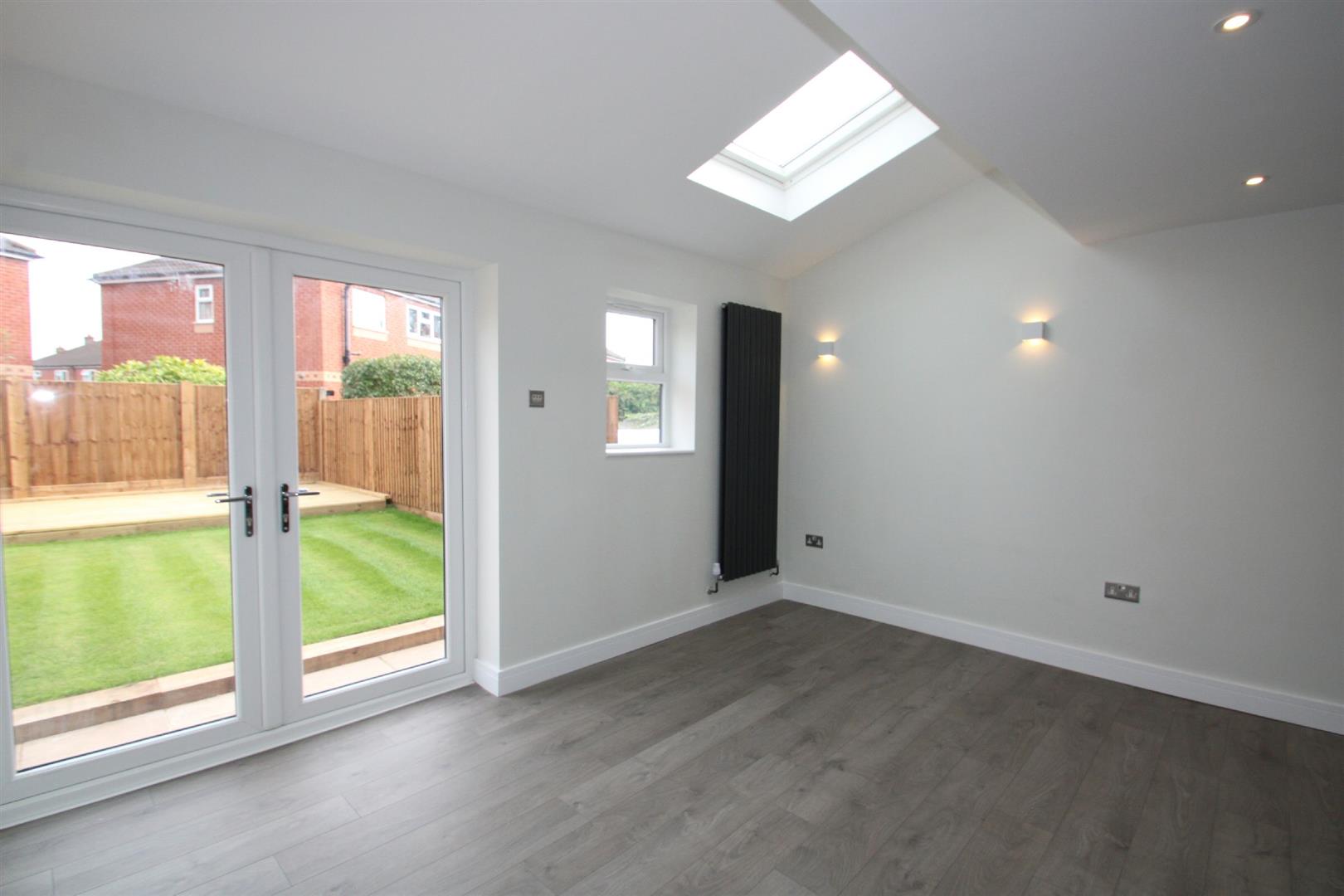 3 bed terraced house to rent in Priory Street, Altrincham  - Property Image 8