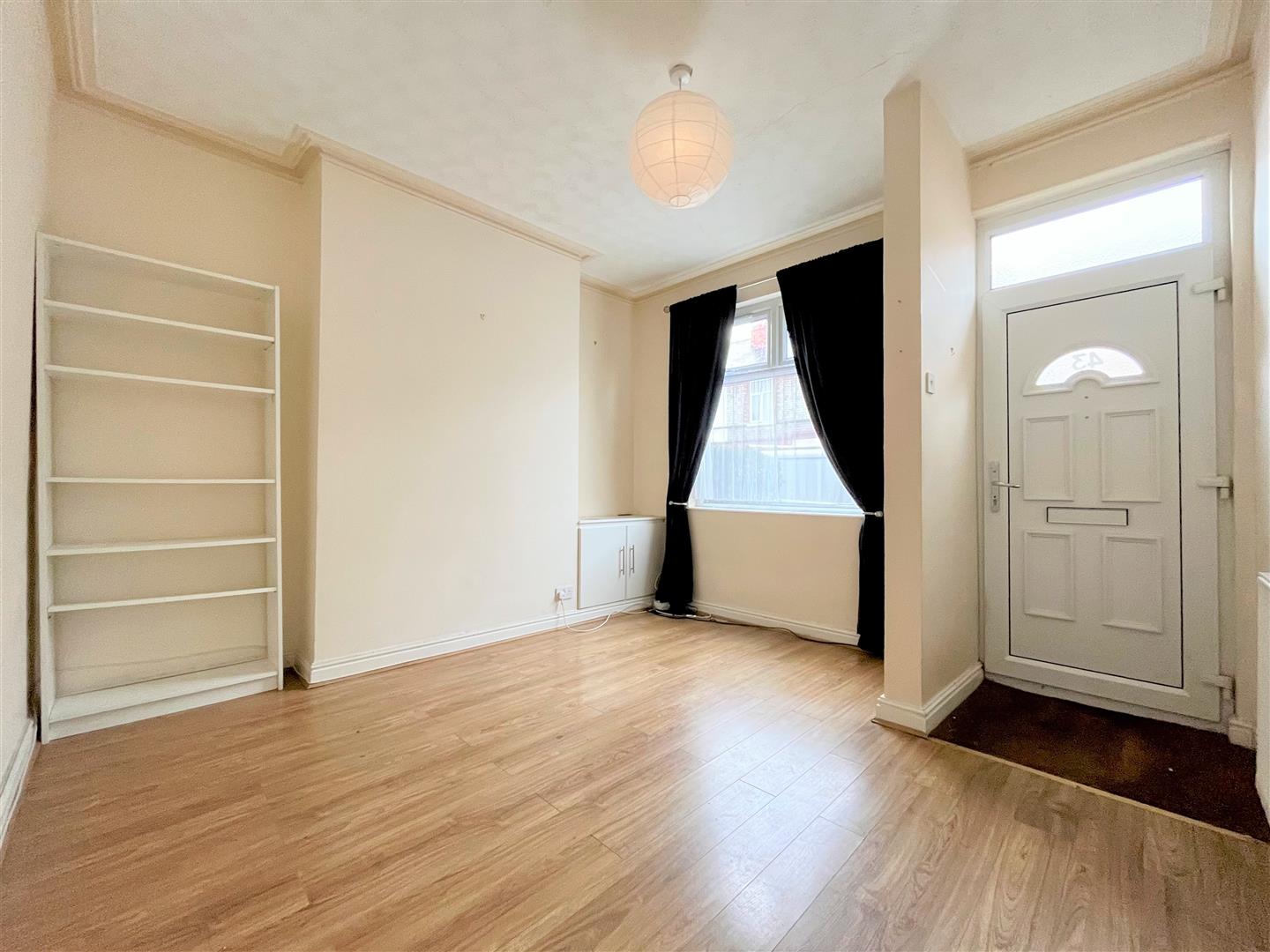2 bed terraced house to rent in Belgrave Road, Sale  - Property Image 2