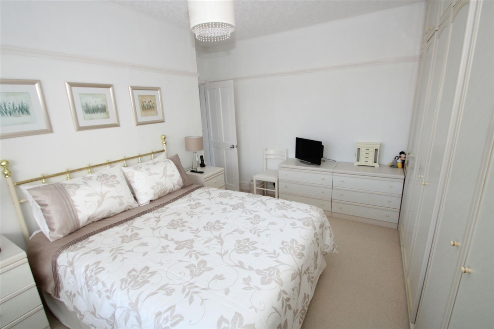 3 bed semi-detached house for sale in Walton Road, Sale  - Property Image 15
