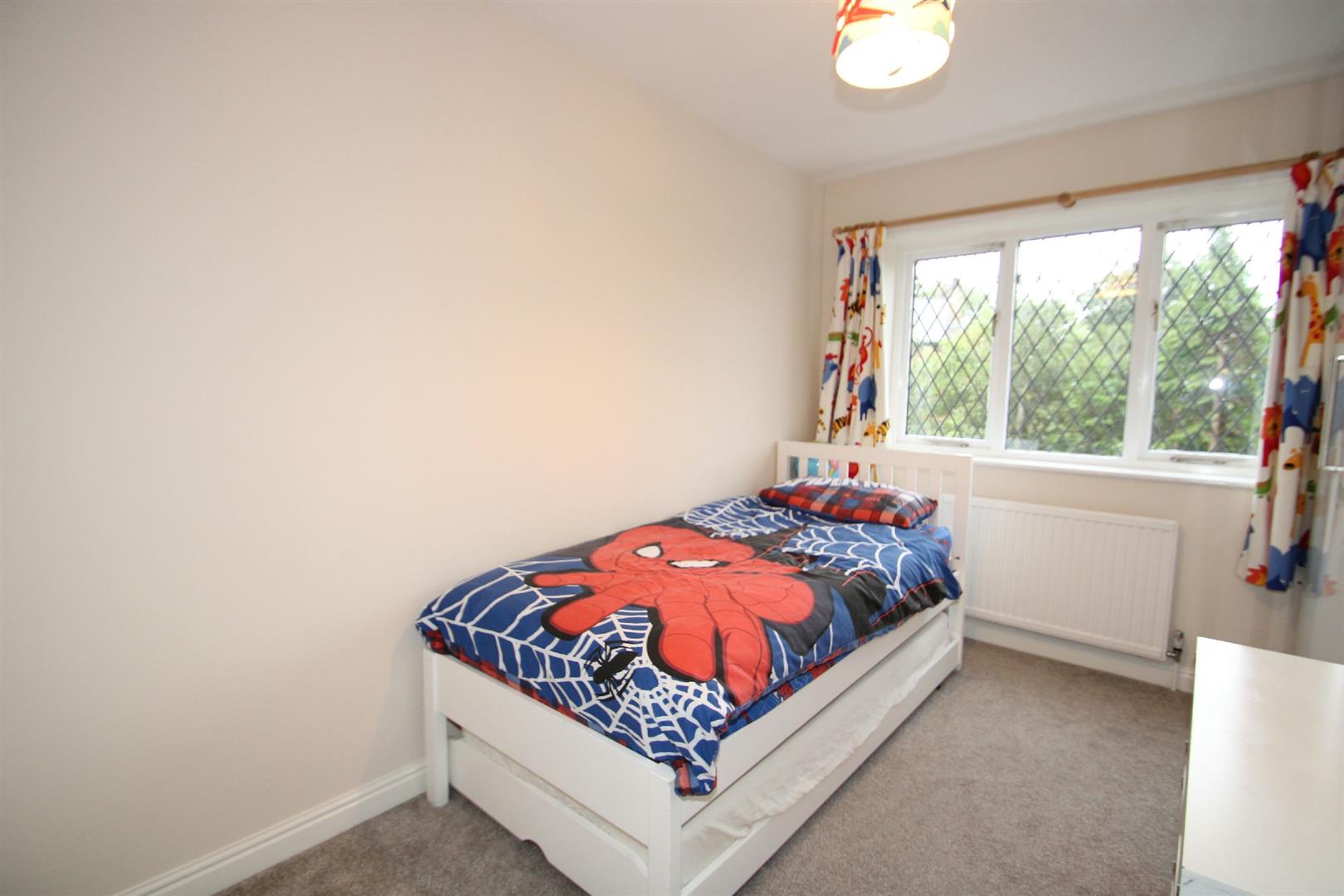 4 bed town house to rent in Ash Grove, Altrincham  - Property Image 16