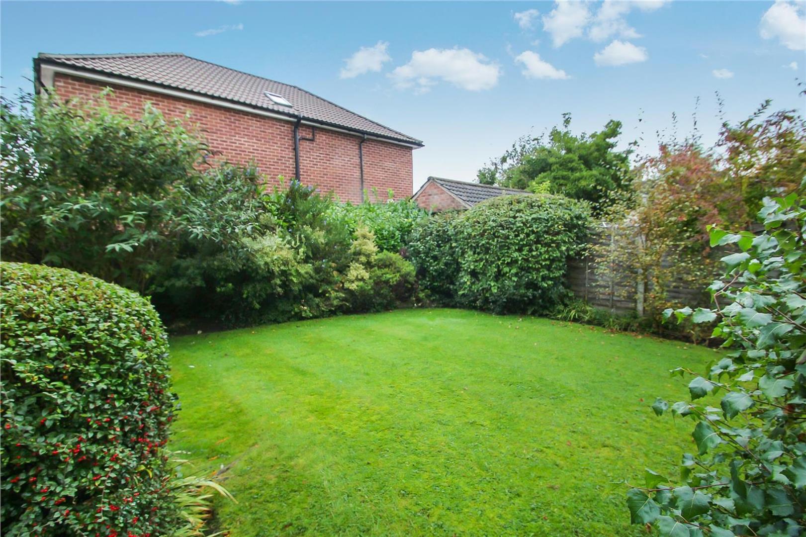 3 bed detached house for sale in Broad Road, Sale  - Property Image 19