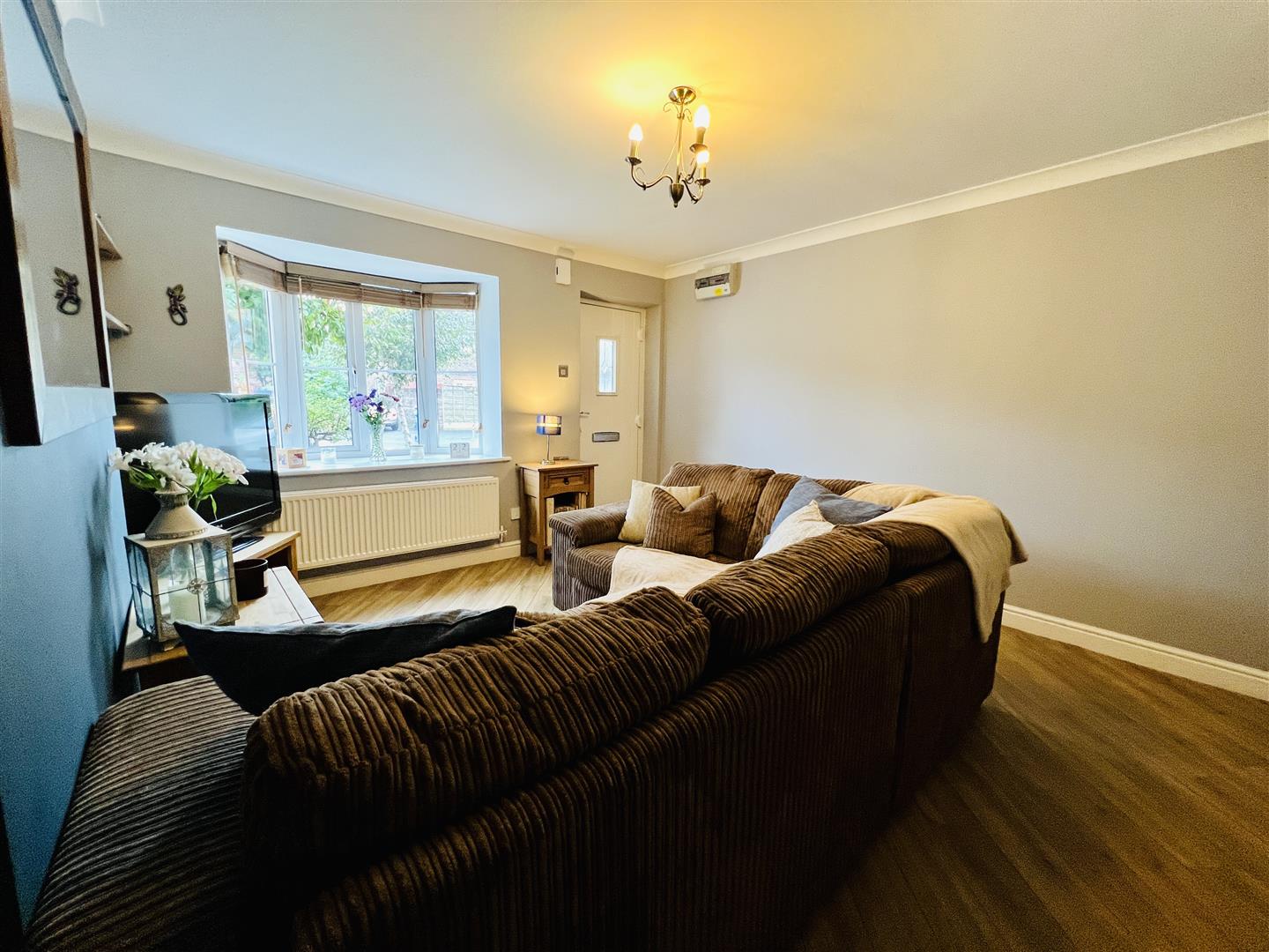 3 bed mews house for sale in Emery Close, Altrincham  - Property Image 8