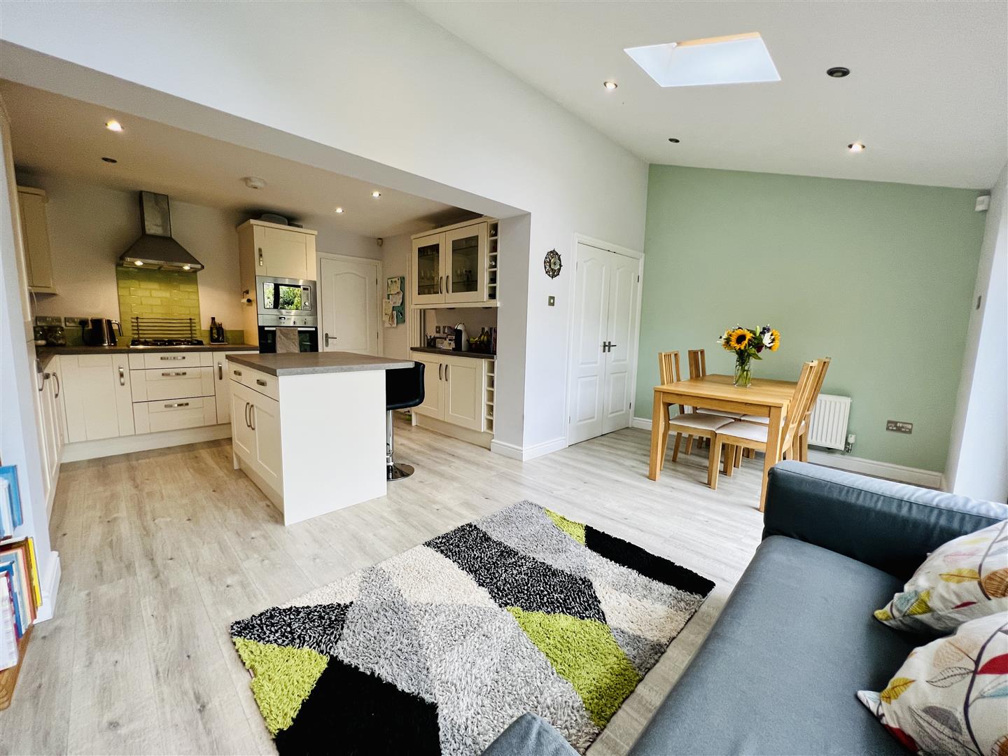 3 bed mews house for sale in Emery Close, Altrincham  - Property Image 15