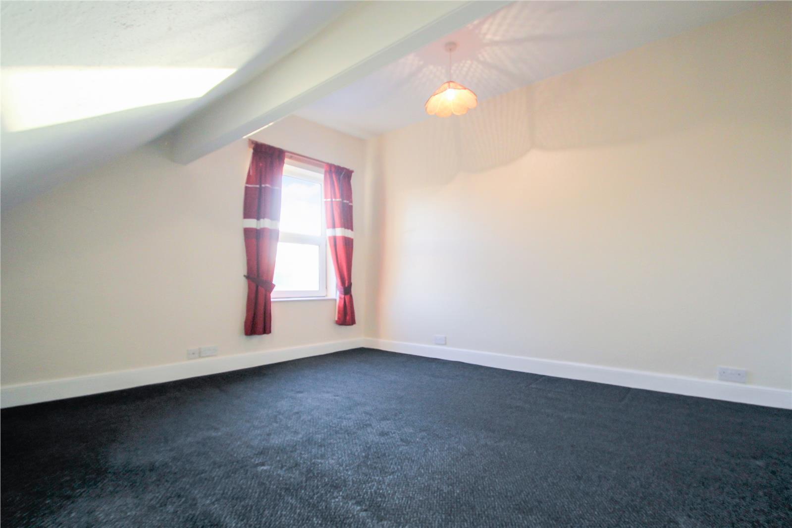 3 bed duplex to rent in Marsland Road, Sale  - Property Image 20