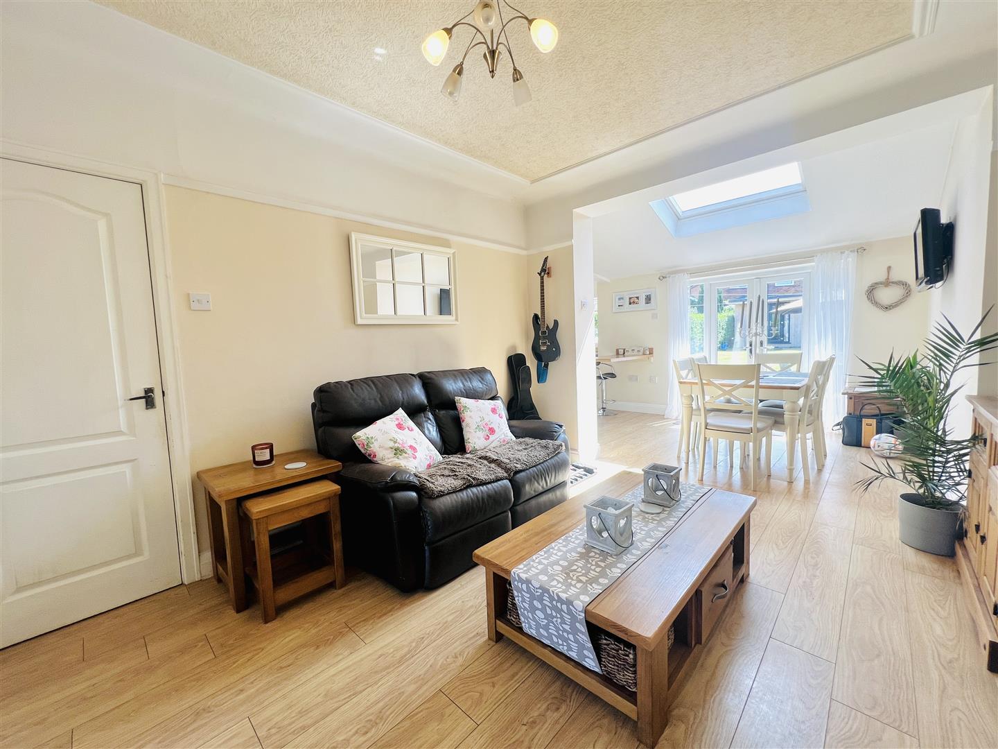 3 bed semi-detached house for sale in Perry Road, Altrincham  - Property Image 8
