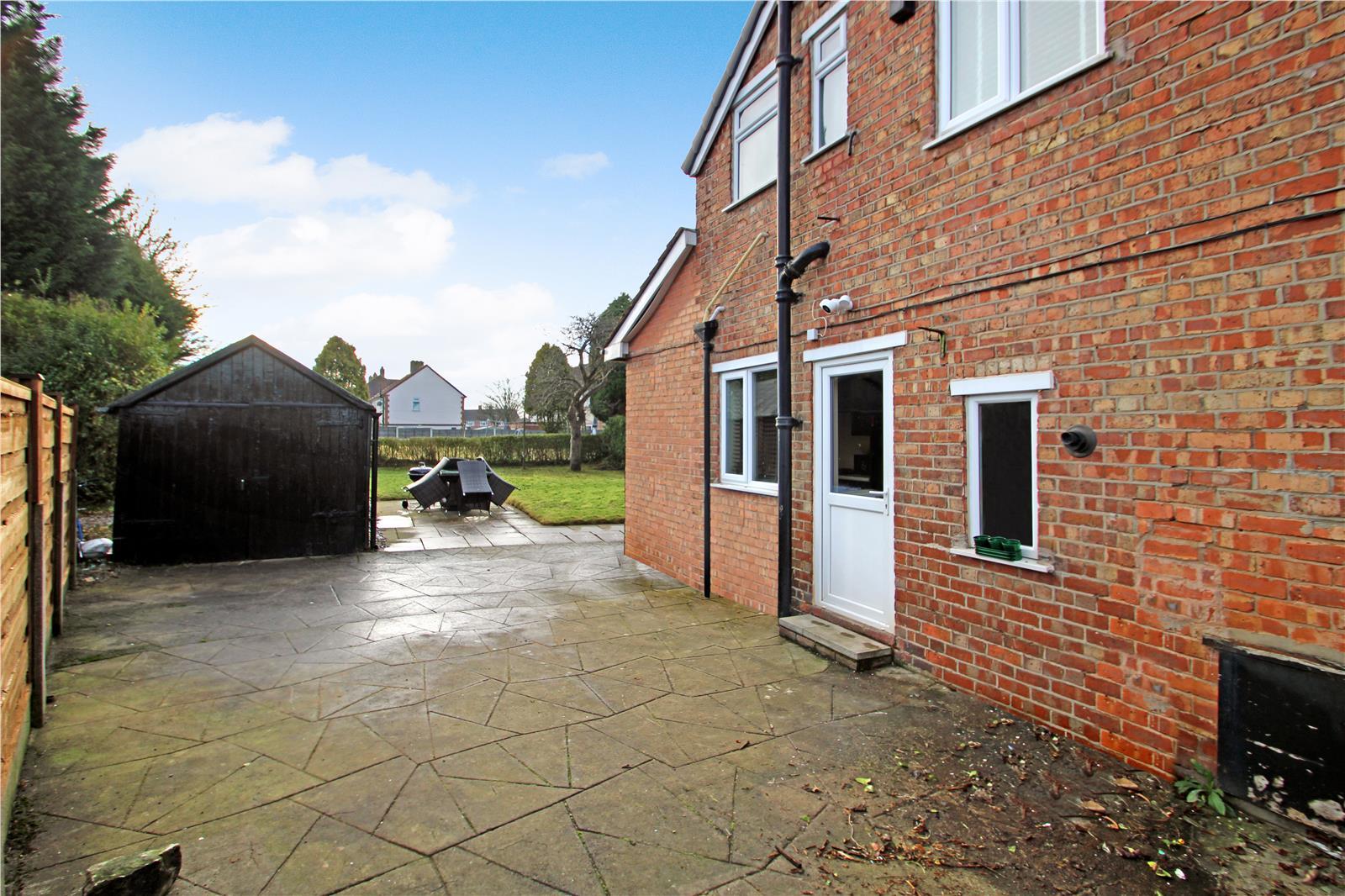 3 bed semi-detached house for sale in Carrington Lane, Sale  - Property Image 20