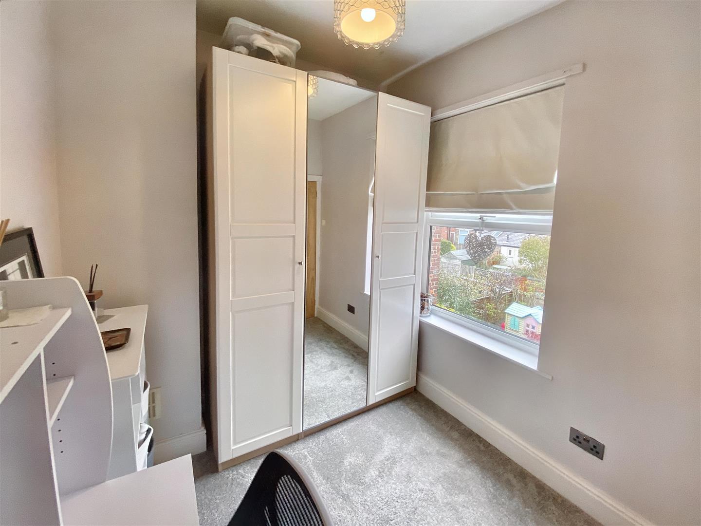 3 bed terraced house for sale in Waverley Road, Sale  - Property Image 19