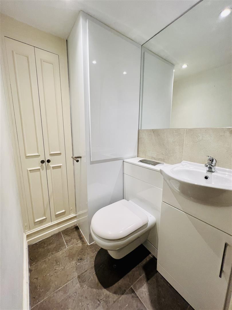 3 bed duplex for sale in Westfield, Altrincham  - Property Image 14