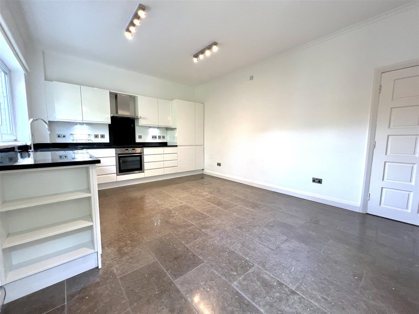 3 bed duplex for sale in Westfield, Altrincham  - Property Image 21