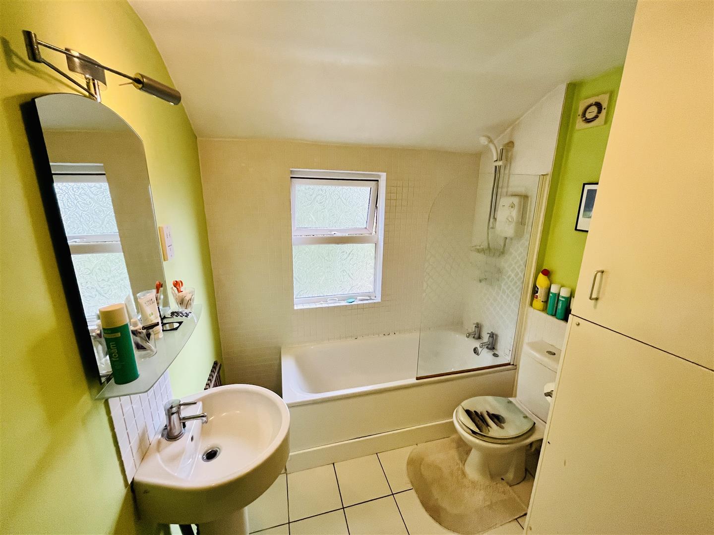 2 bed terraced house for sale in Money Ash Road, Altrincham  - Property Image 16