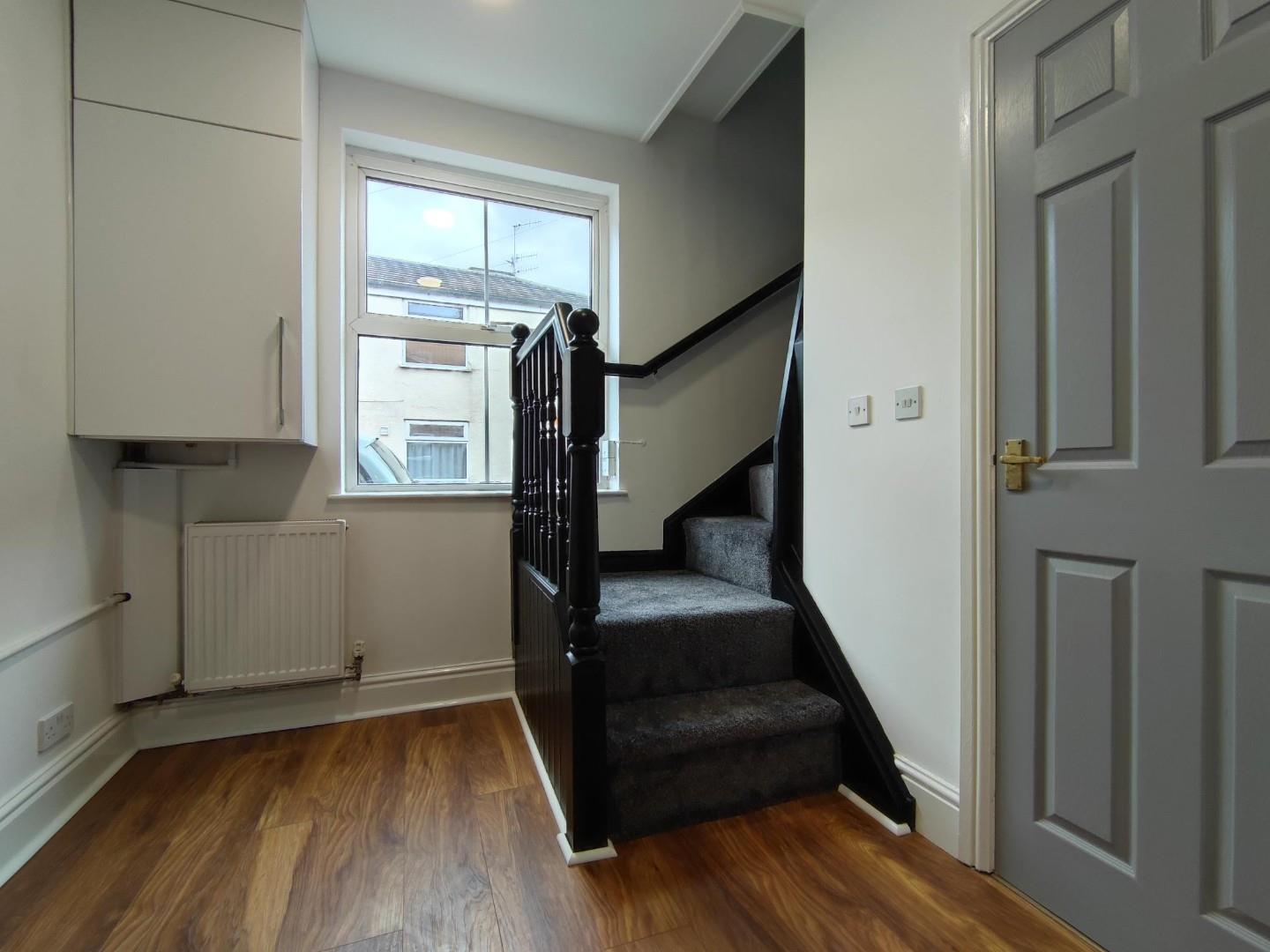 2 bed terraced house to rent in Pool Street, Macclesfield  - Property Image 7