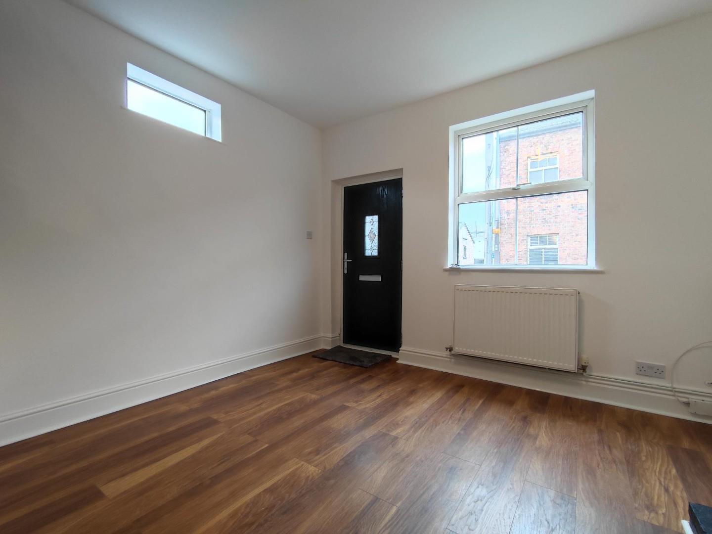 2 bed terraced house to rent in Pool Street, Macclesfield  - Property Image 2