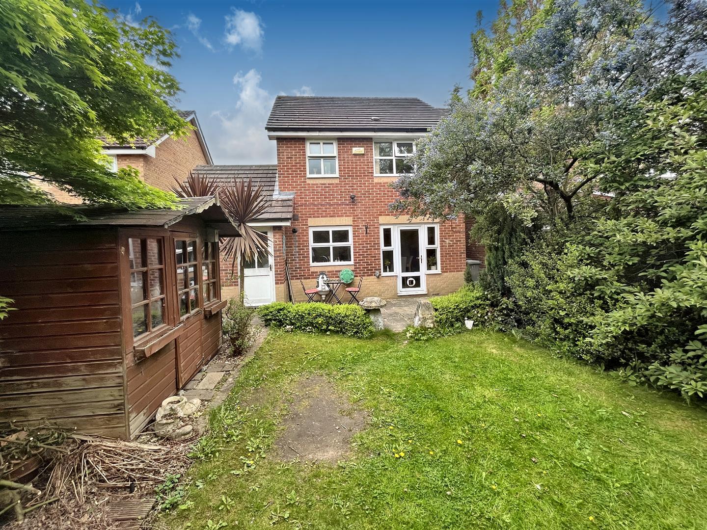 3 bed detached house for sale in Sandwell Drive, Sale  - Property Image 4