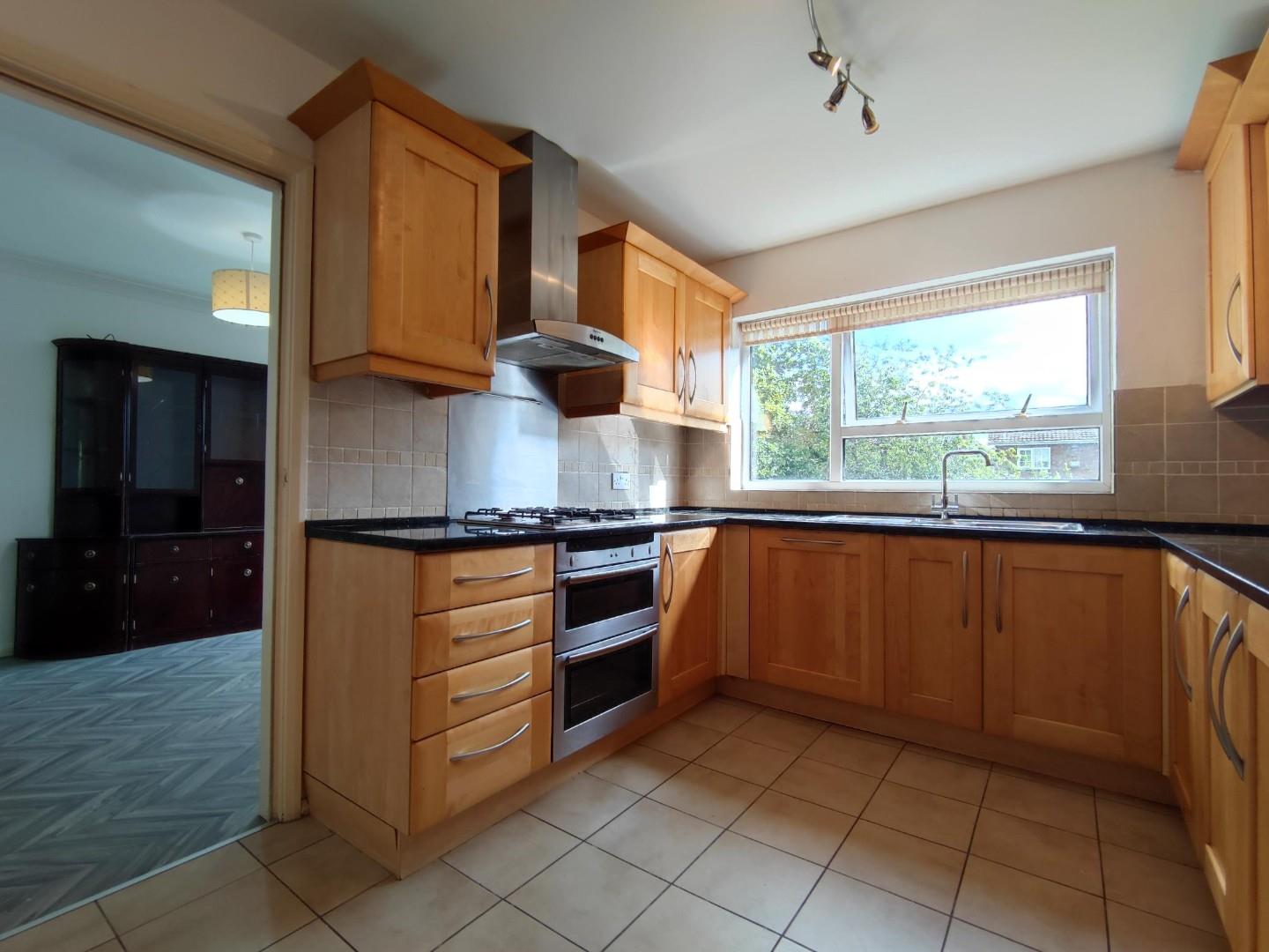4 bed town house to rent in Oakwood Court, Altrincham  - Property Image 10