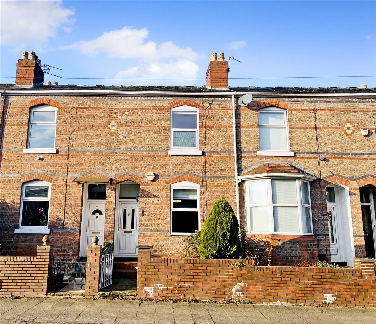 3 bed terraced house for sale in Borough Road, Altrincham  - Property Image 1