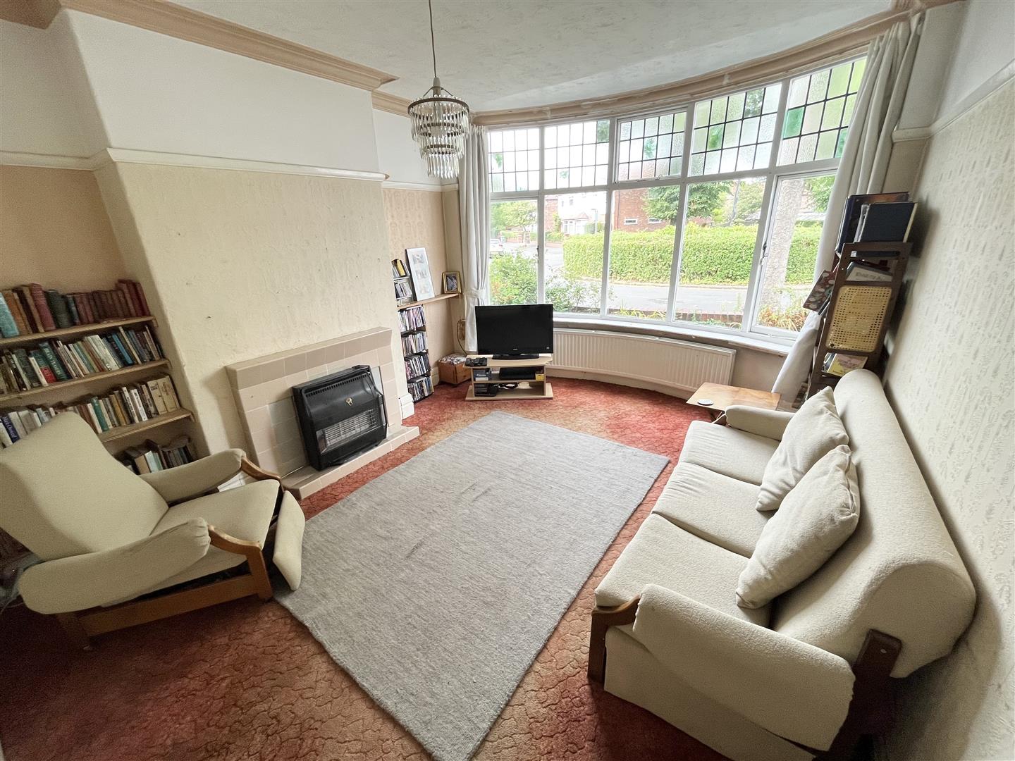 4 bed semi-detached house for sale in Glenthorn Grove, Sale  - Property Image 2