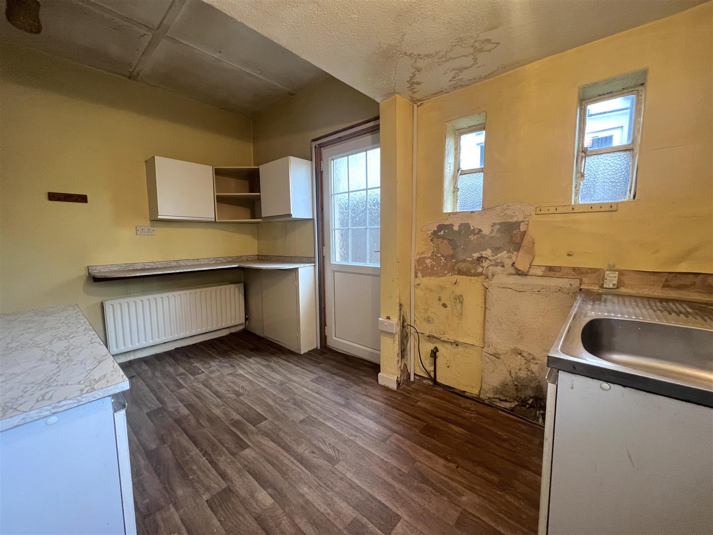 3 bed semi-detached house for sale in Acacia Avenue, Altrincham  - Property Image 13