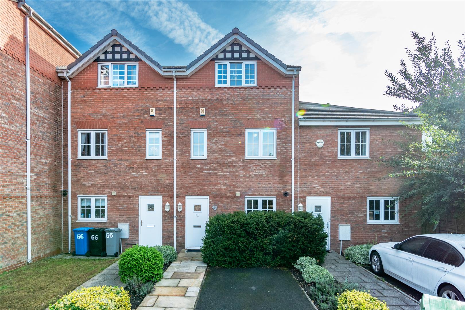 3 bed town house for sale in Weldon Road, Altrincham  - Property Image 1