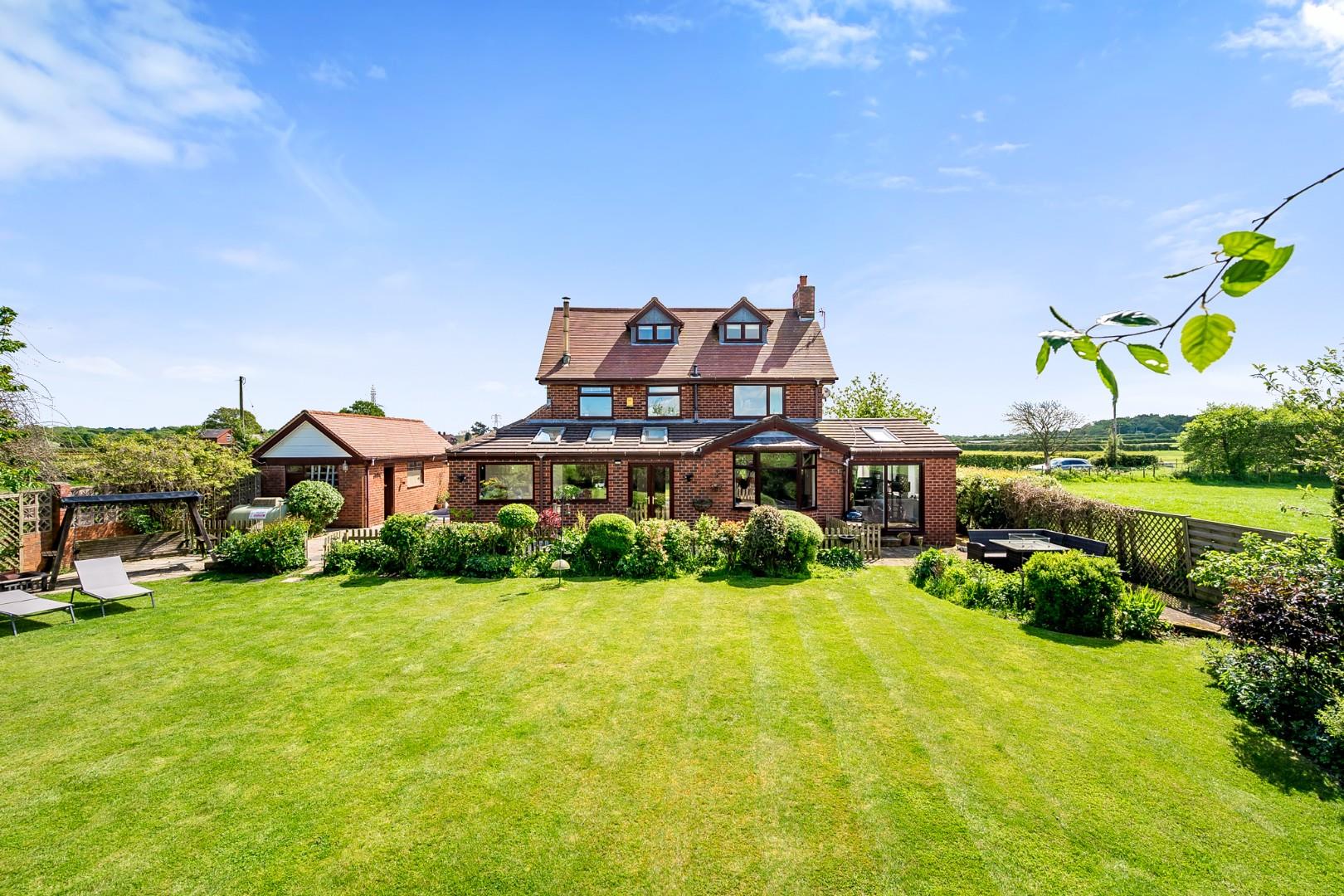 4 bed detached house for sale in Reddy Lane, Altrincham  - Property Image 37