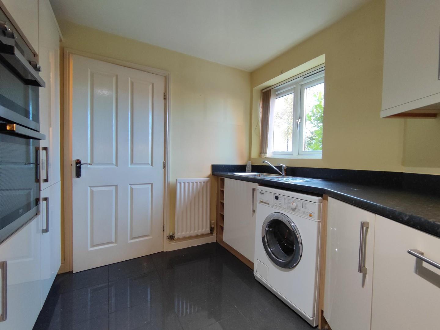 3 bed semi-detached house to rent in Rosefinch Road, Altrincham  - Property Image 6