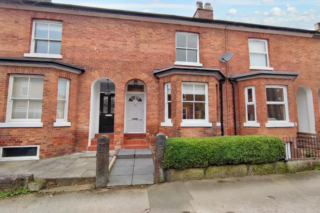 2 bed terraced house to rent in Byrom Street, Altrincham  - Property Image 1